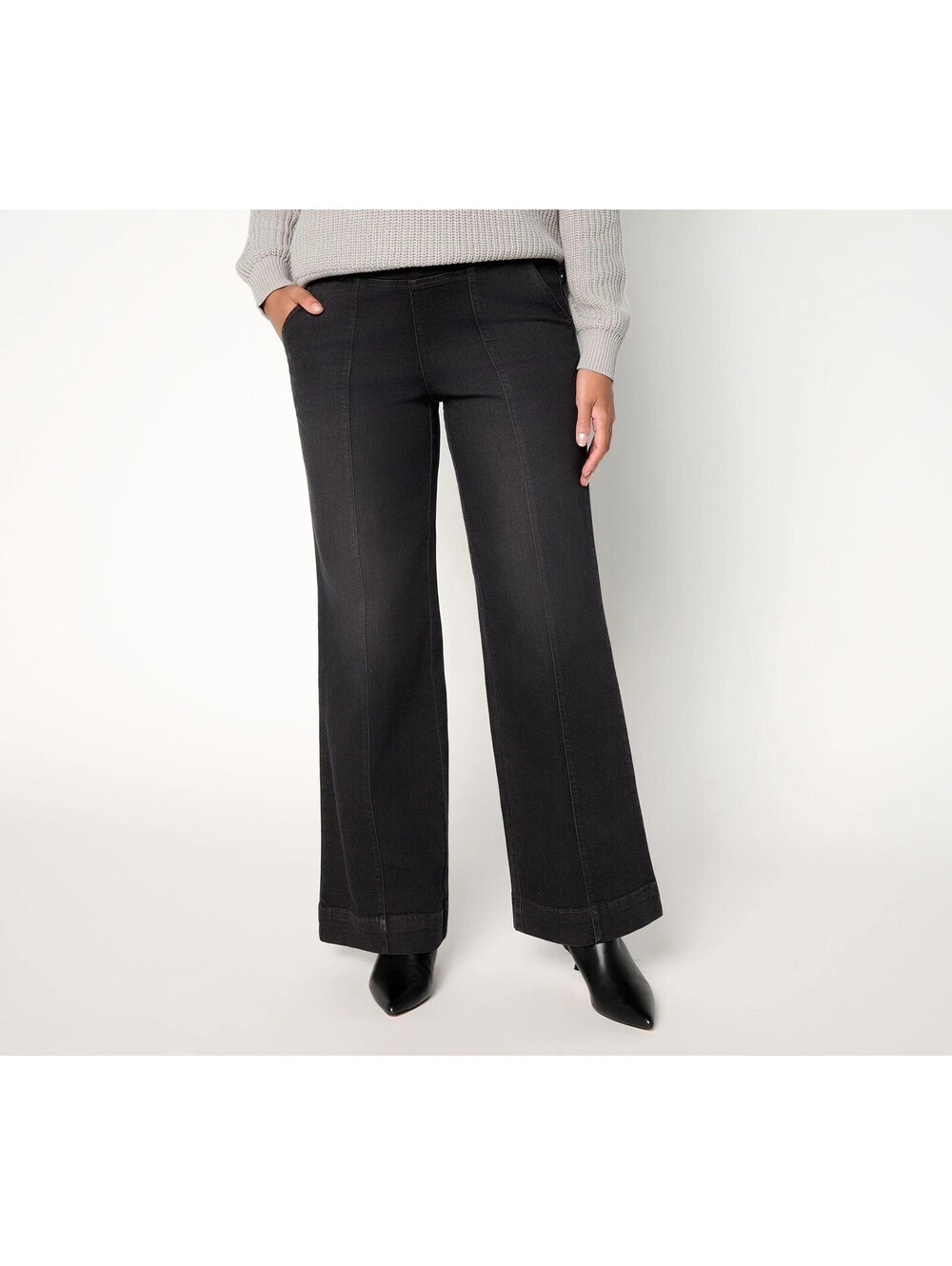 Belle by Kim Gravel Petite TripleLuxe Front Seam Full Leg Jean Black Denim,Sz 8